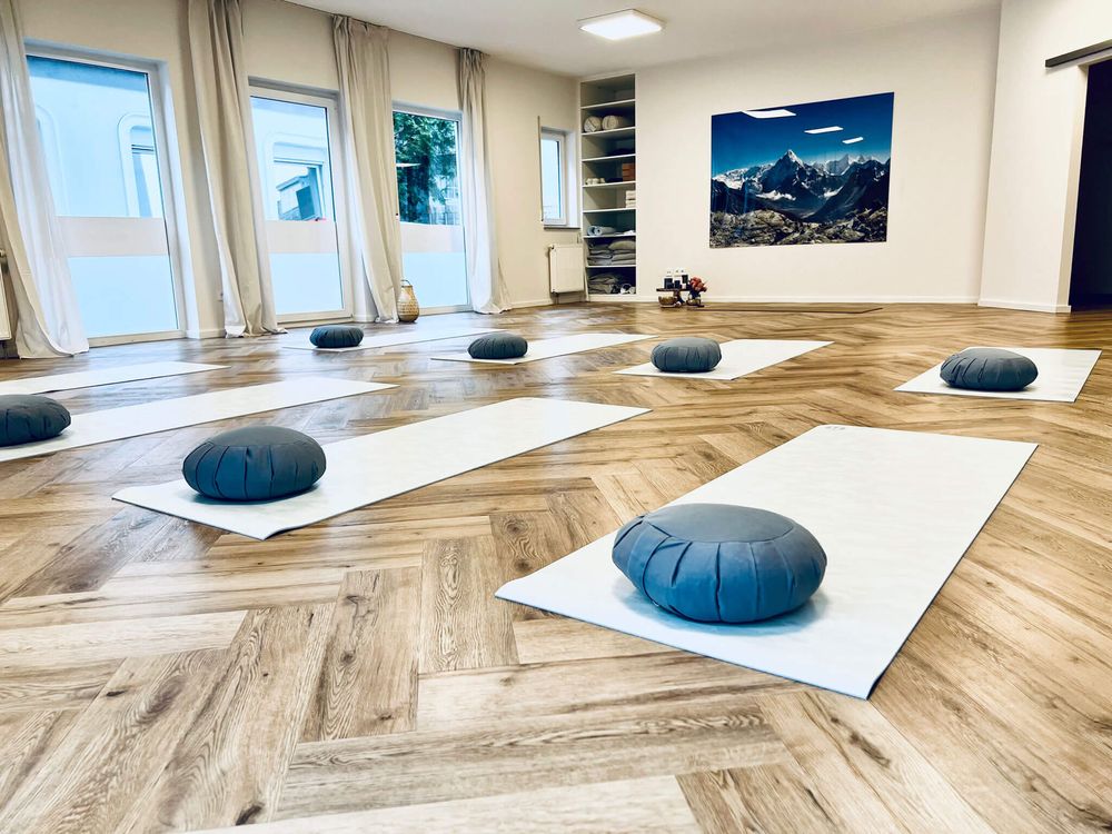 Glücks Yoga Studio Bad Homburg Raum Himalaya